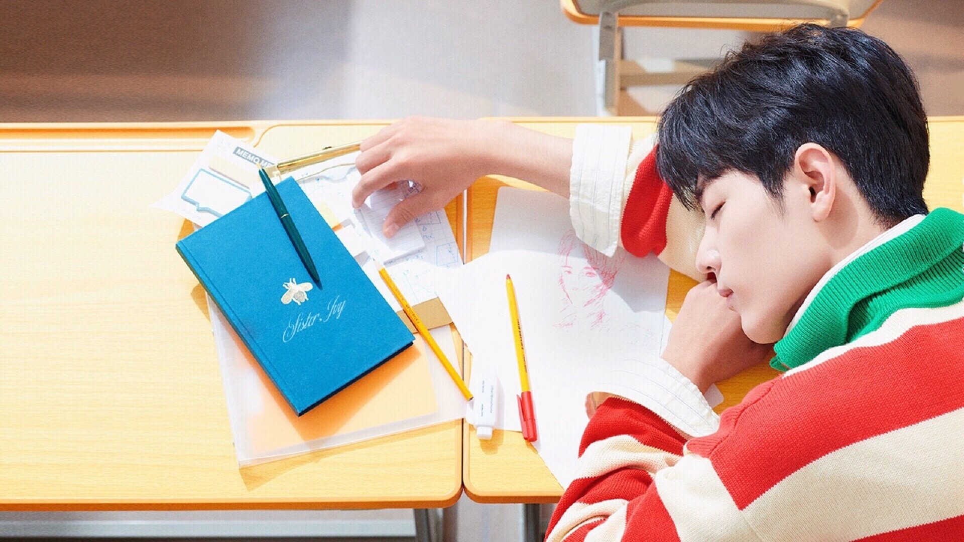 中国足球职业联赛商业模式创新,职业联赛的产生标志着中国足球职业化的开端