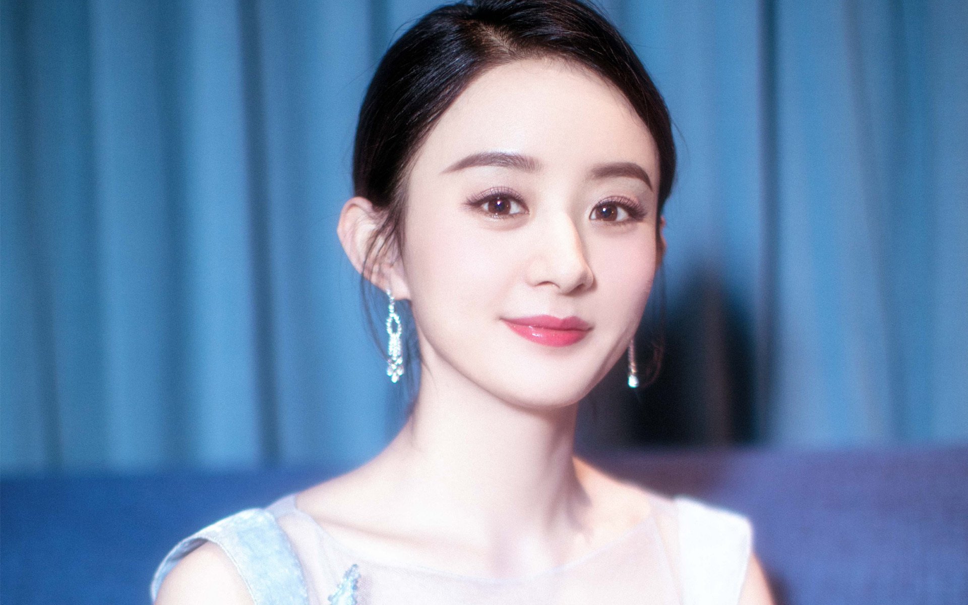 九游网页版官网-中国足球国家队聚焦压迫式防守体系重建，足球防守压迫教案