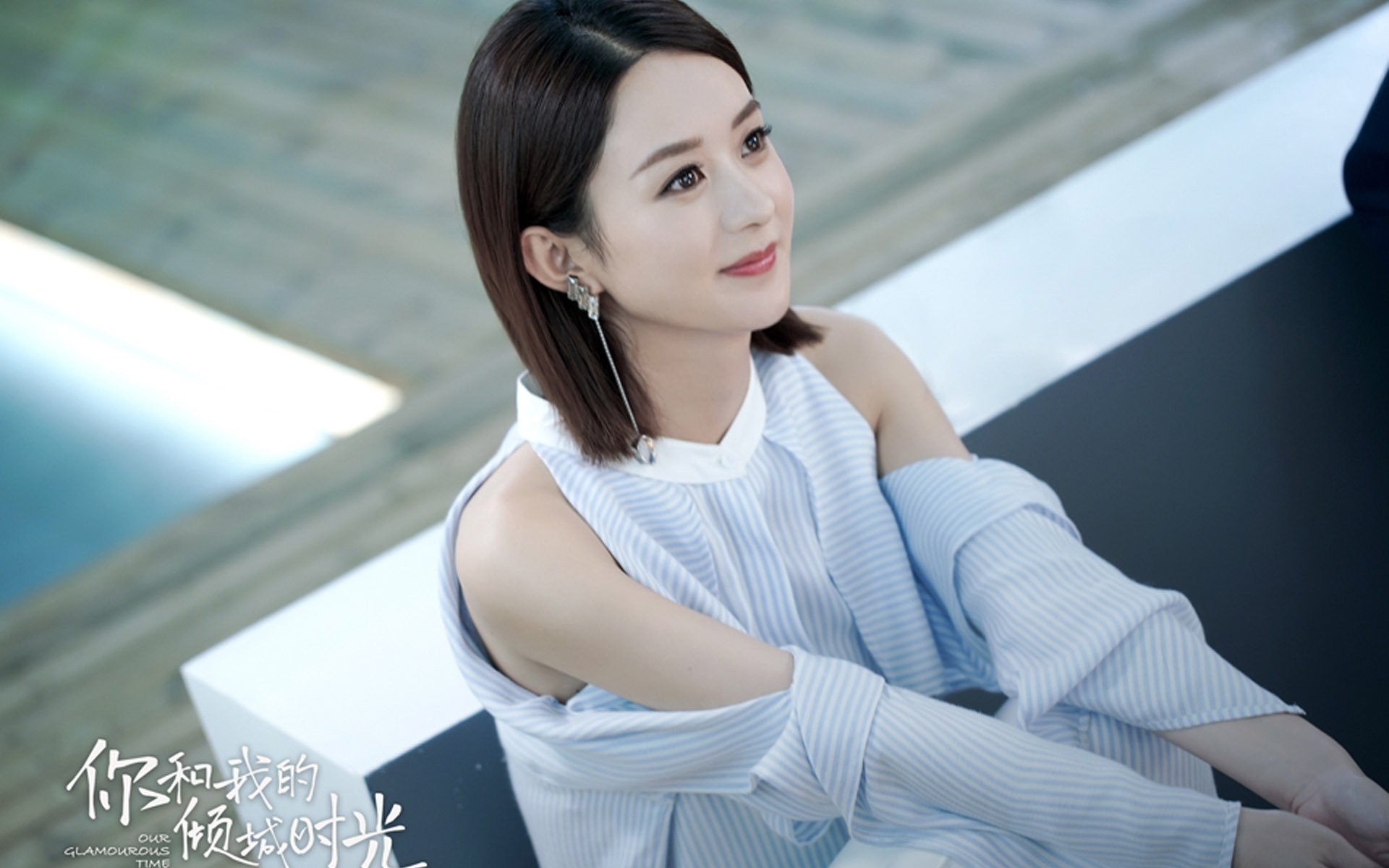 九游娱乐官网 (JIUYOU)-比赛结束后球员自发感谢远征球迷现场气氛感人至深，比赛后的致谢语